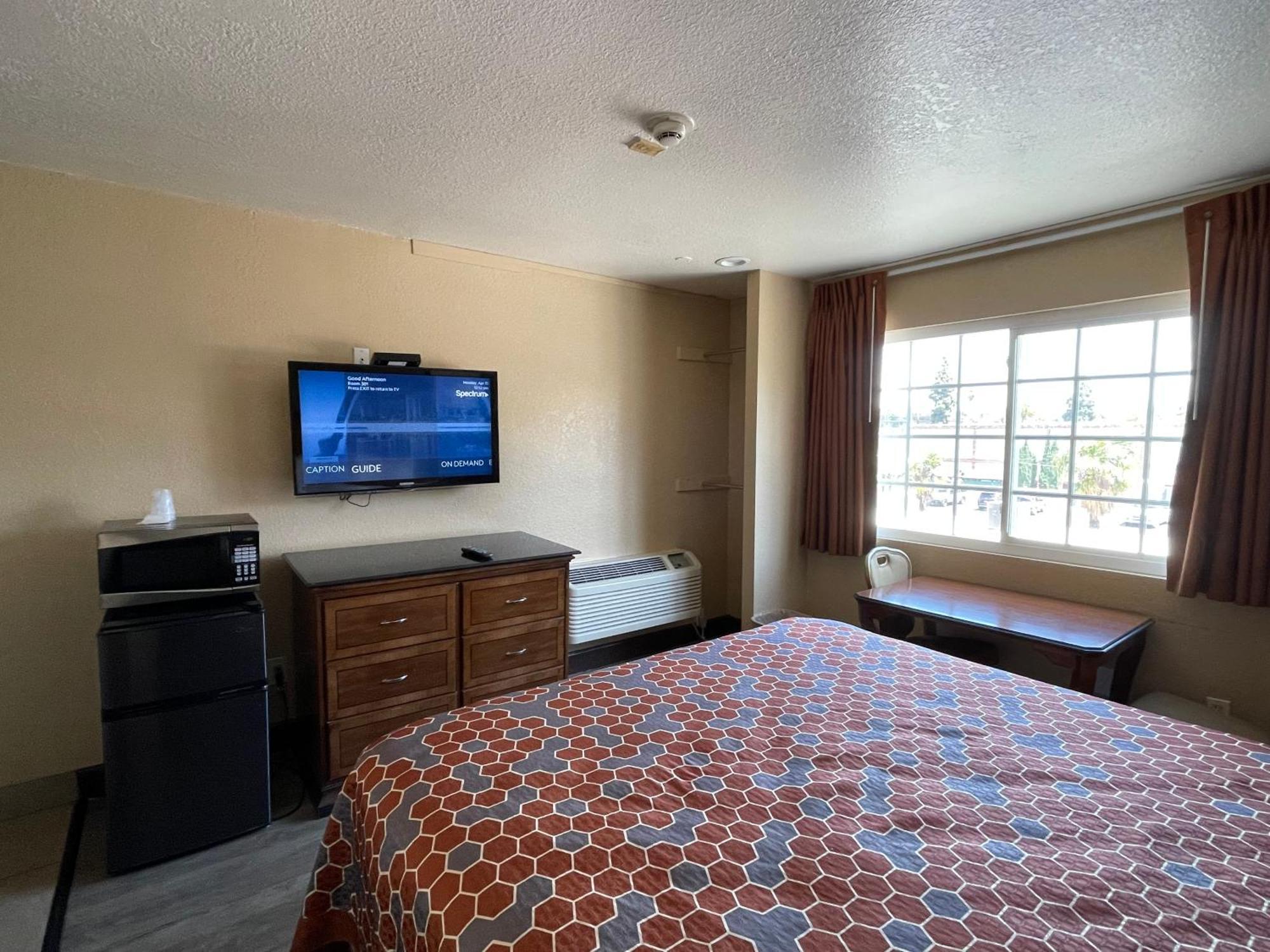 Arlington Inn Riverside Εξωτερικό φωτογραφία